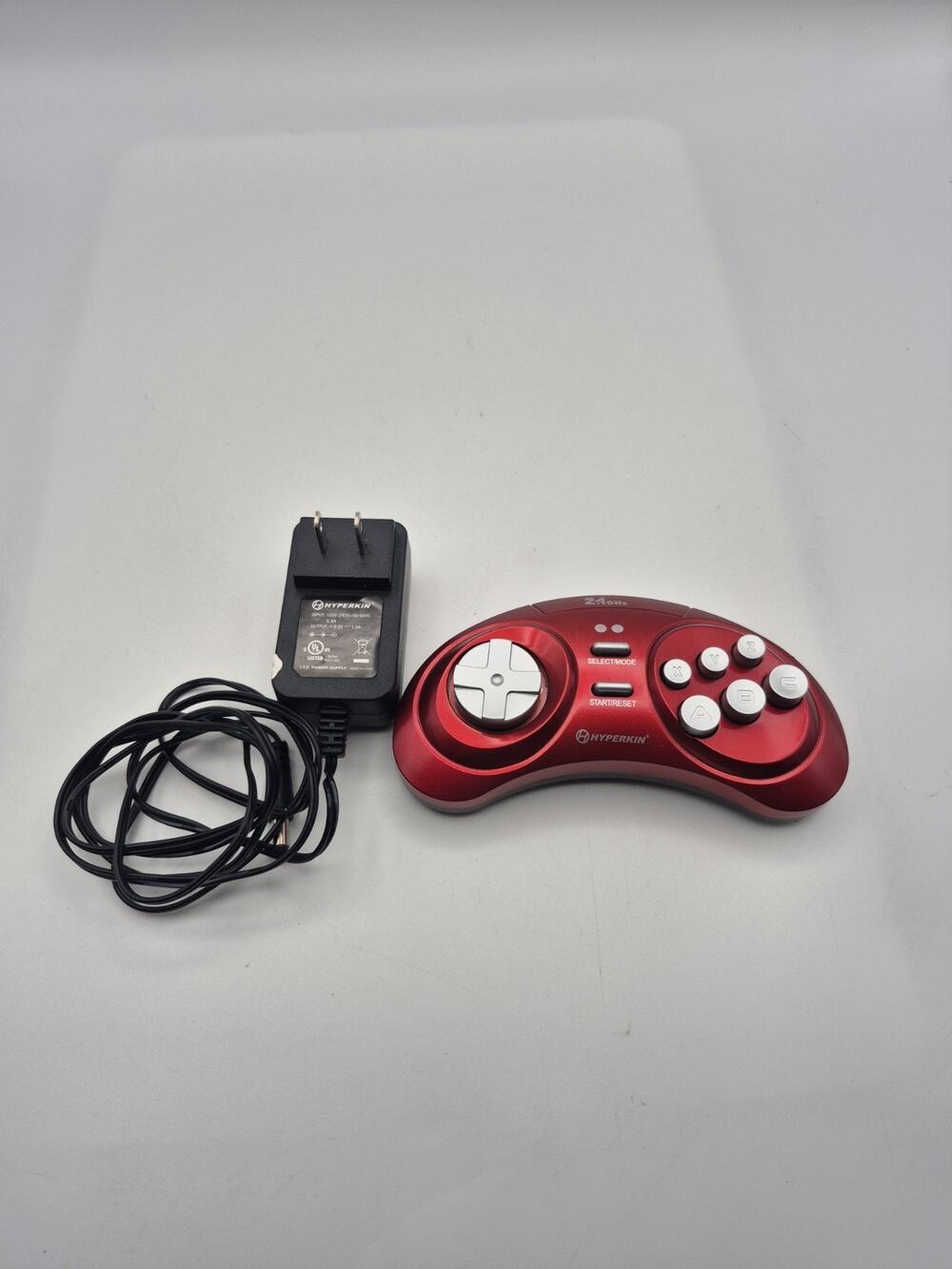 Hyperkin Retron 3 Wireless Red Controller 2.4 GHz and Power Supply Untested